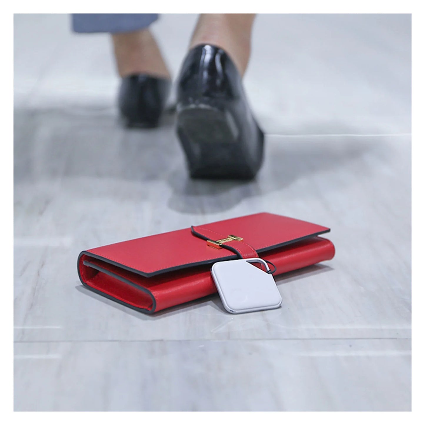 Anti-Lost Tracker Keychain